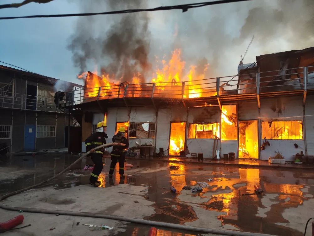 彩钢板房发生火灾长治市上党区君汇活力城