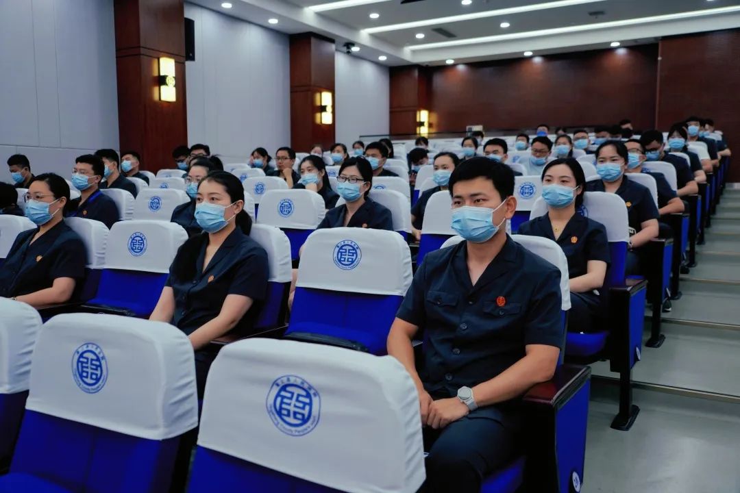 颍上县人民法院开展第二季度聘用人员纪律作风教育