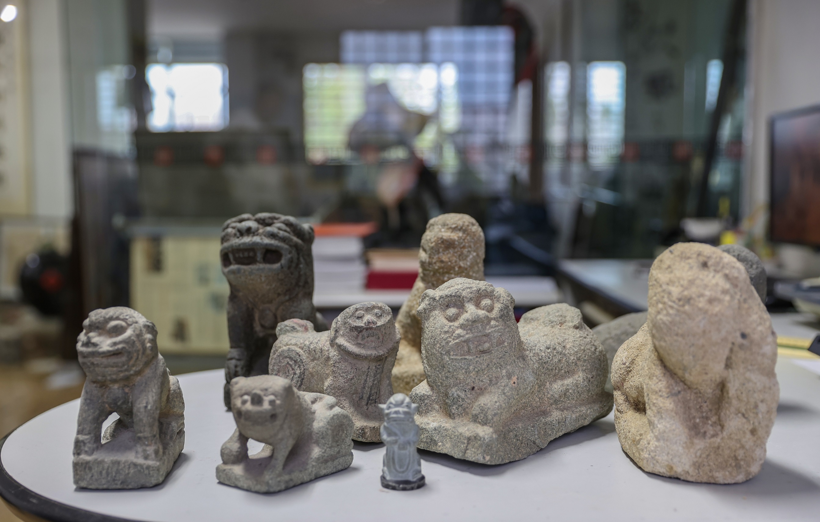 泉州惠安石雕大师蒋惠民收藏的石狮子(陈英杰 摄)