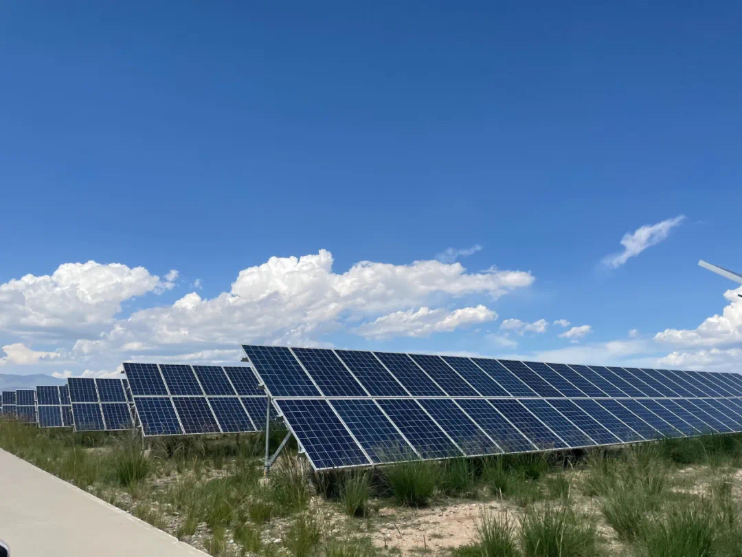 三峡能源青海共和铸玛光伏电站