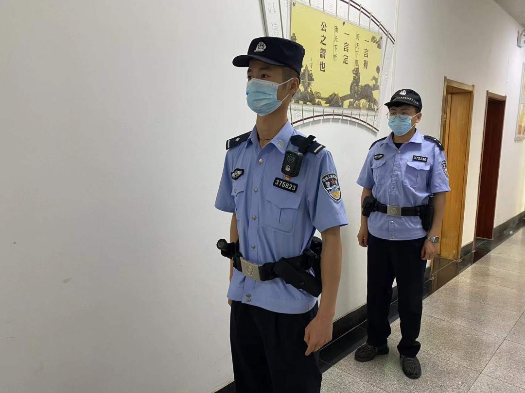 安检,巡逻在严格依法规范行使司法警察疫情防控,安全检查,押解值庭