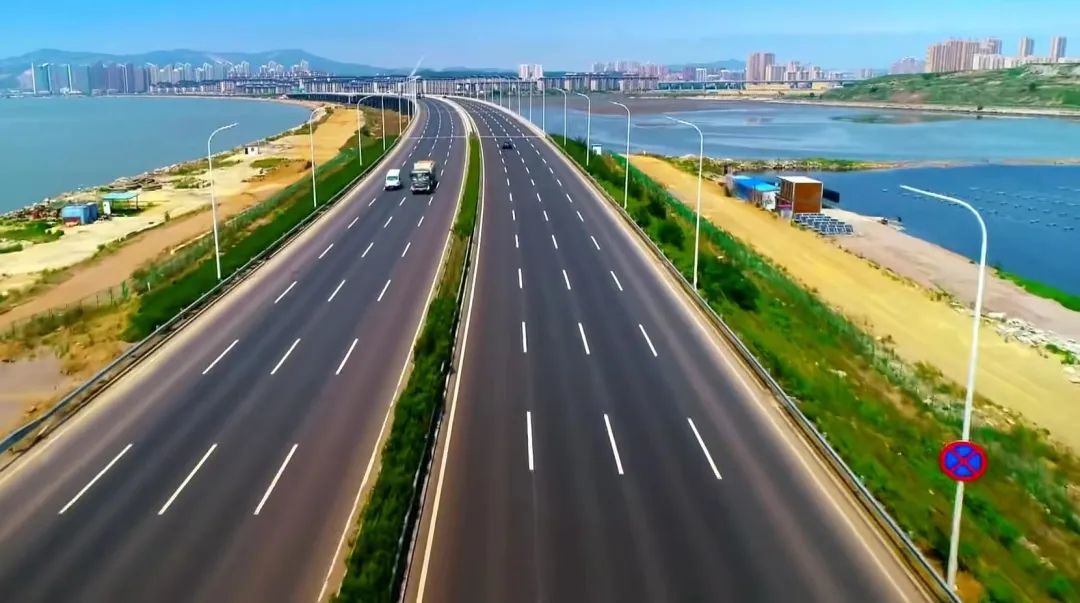 渤海大道全线通车