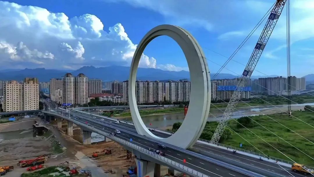 城市名片 惊艳亮相 | 九冶参与承建的宝鸡市团结渭河大桥工程主桥钢塔