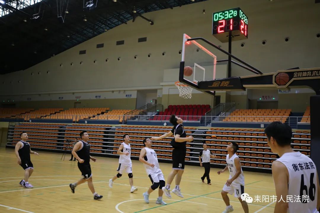 2022年"天平杯"篮球联赛耒阳法院首战告捷!