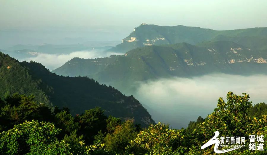 大美山西晋城云蒸霞蔚土楼岭人间仙境龙门山