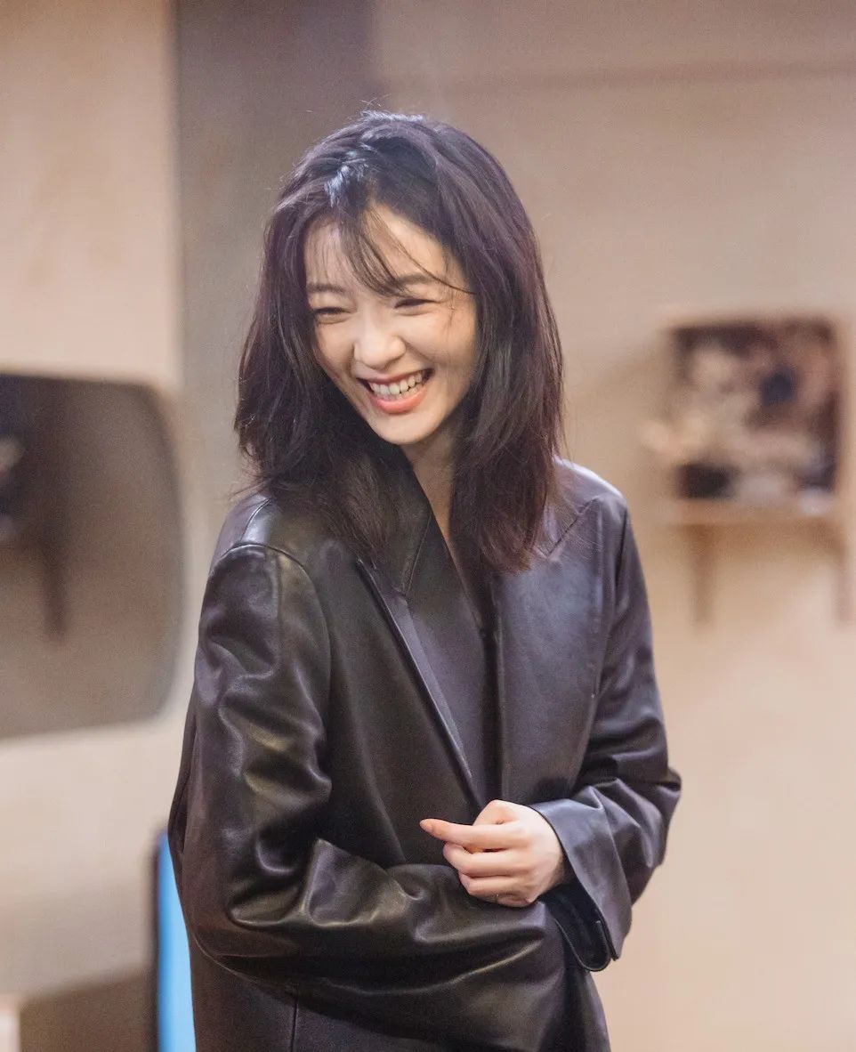 女星齐溪38岁做一个不掉劲儿的人