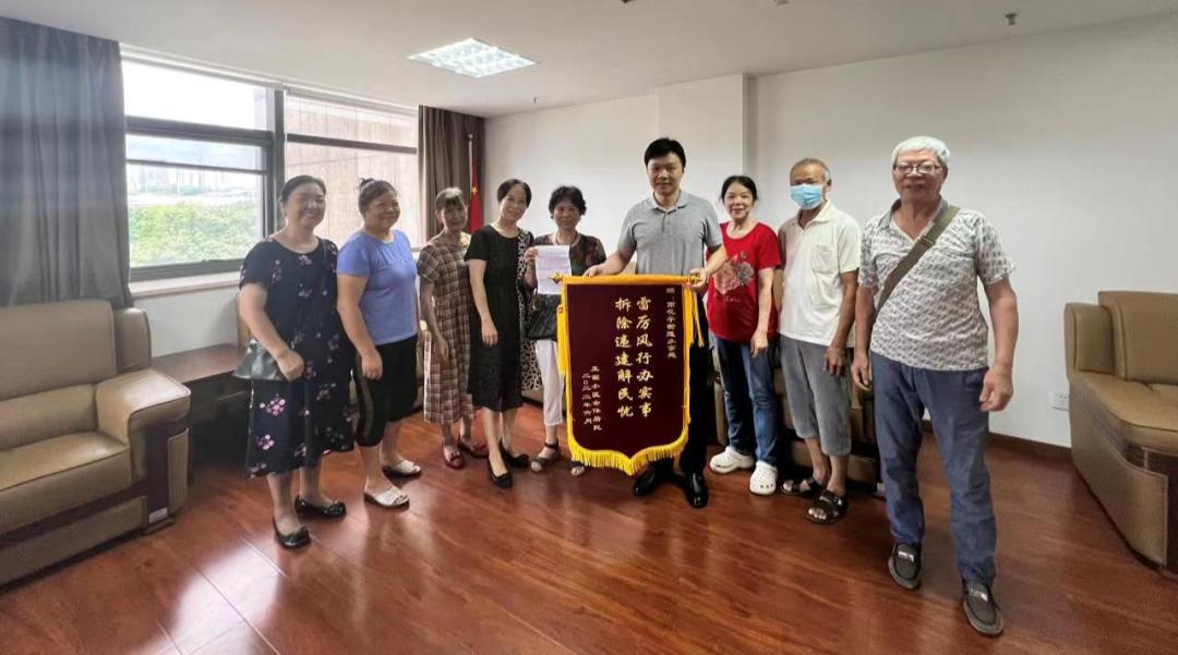 雨花亭街道18天拆除189户约2446平方米违章