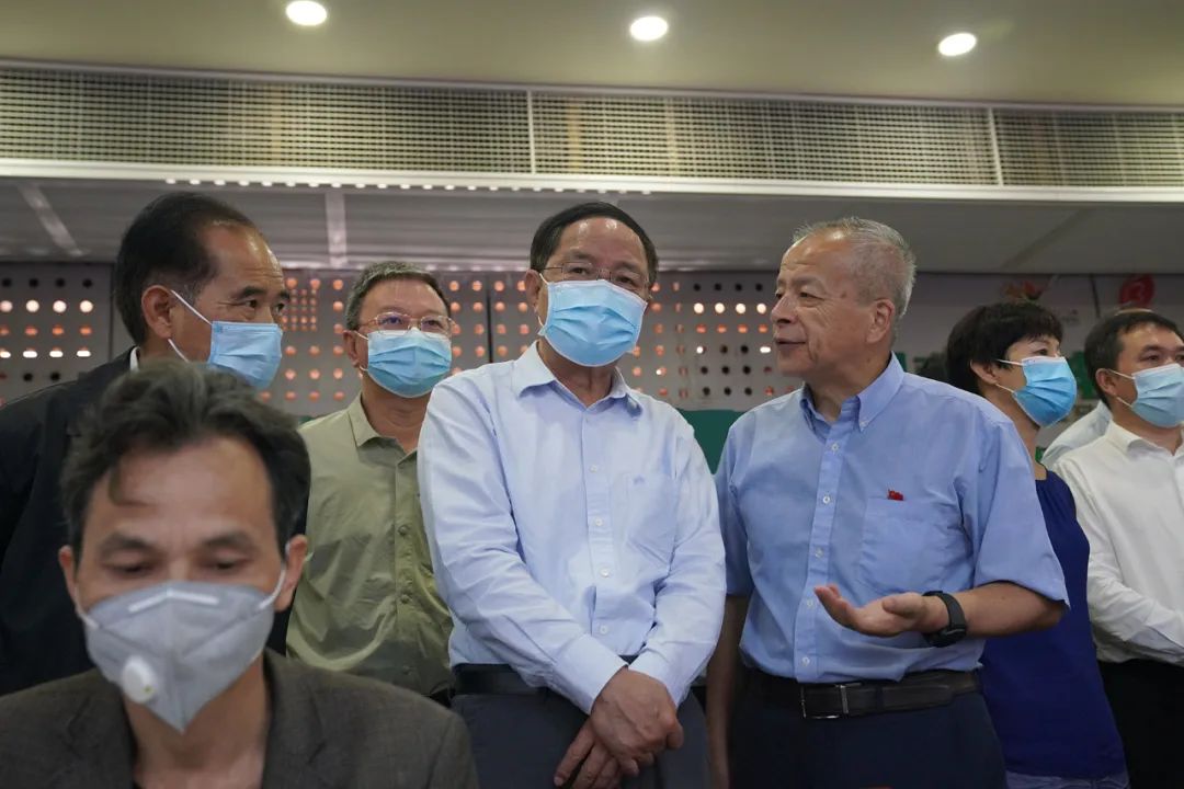 住甘全国政协委员赴贵州云南学习考察谌贻琴会见欧阳坚带队