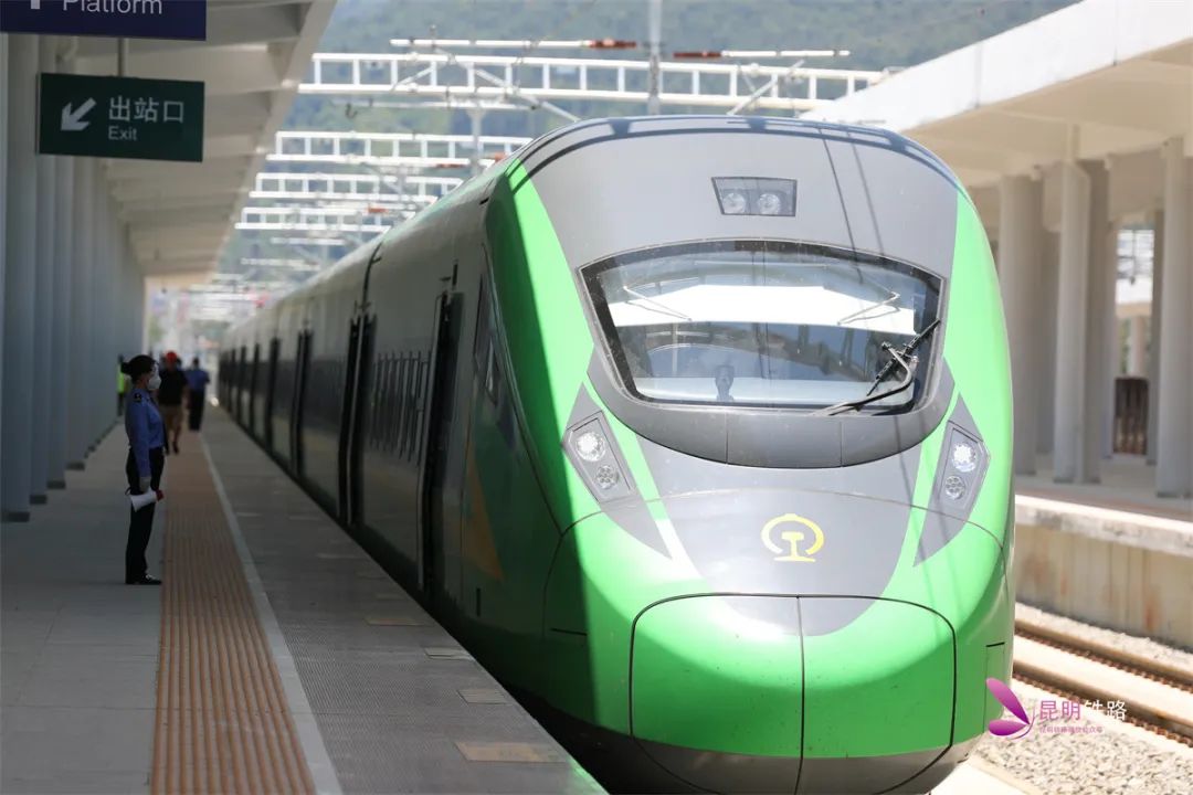 试验列车以140公里/小时速度运行,漾濞站,永平县站,保山站模拟办客