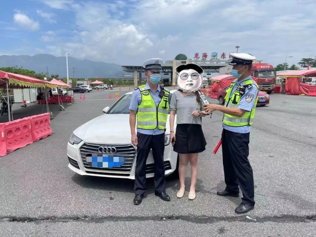 因酒后驾驶机动车被漳州高速交警一大队民警查获,经检测,官某体内的