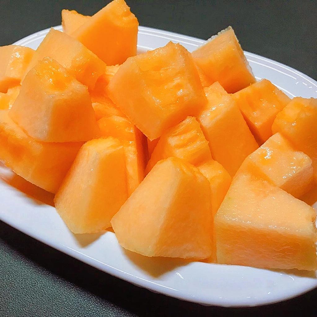 67巨解暑夏天必备沙漠里长出来的民勤蜜瓜舌尖香甜美味不可挡