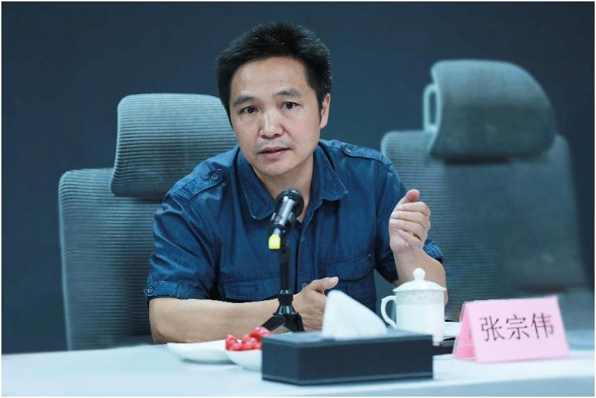 张宗伟中国传媒大学戏剧影视学院副院长,教授张宗伟指出:"《人生第二