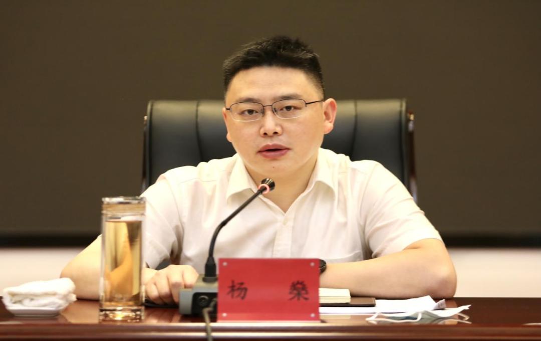 区政府副区长吴涛,牛浩,凌婧,田西出席.2022-07-13 20:29中共