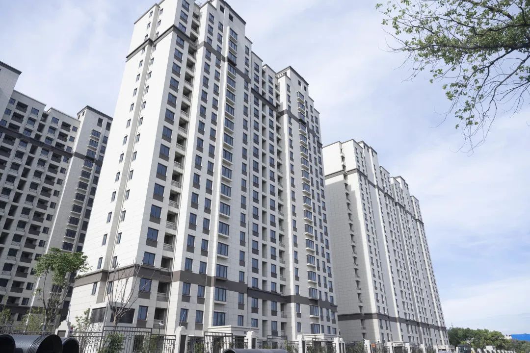 交房前村民先挑刺这个镇的动迁安置房开启验房时代