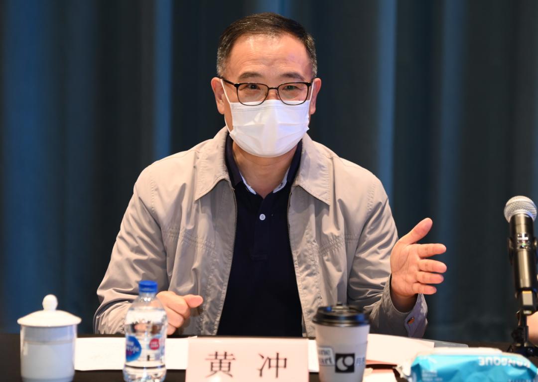 徐汇区政协主席黄冲带队赴徐房集团开展大走访、大排查_澎湃号·政务_澎湃新闻-The Paper