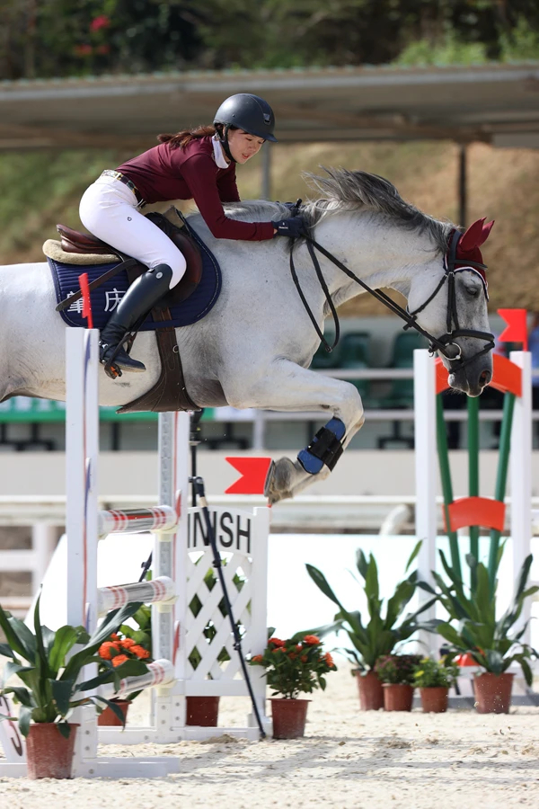 马术比赛初登广东省运会惠州首战夺冠