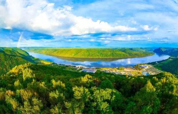 萝北县第二十二届中俄国际戏水狂欢节盛大启幕