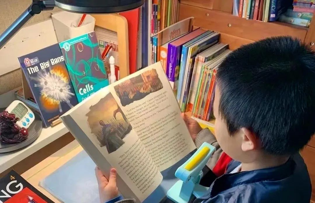 儿子上三年级英语差_三年级语文学习经验_小学中英文诗词双语背诵