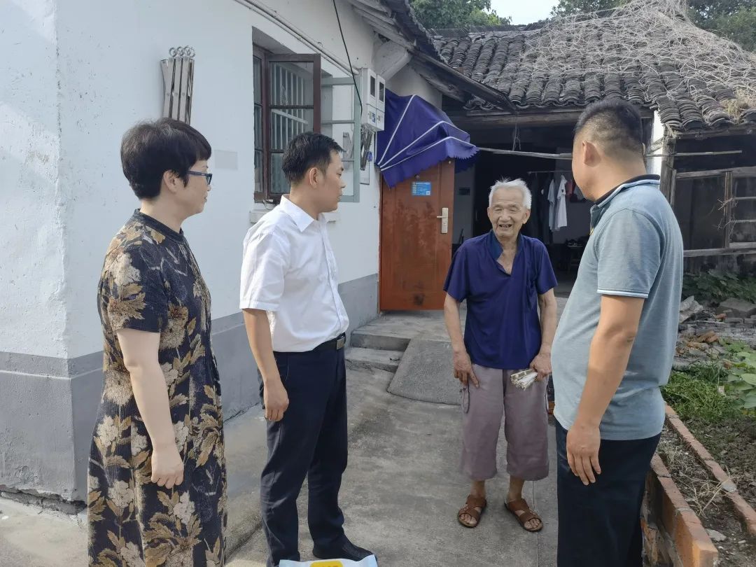 省委会秘书长亓述伟调研助推嘉善县"双示范"建设工作
