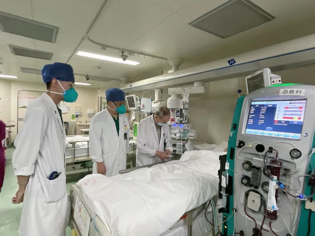 热长征医院5天抢救6例热射病急诊专家这样提醒