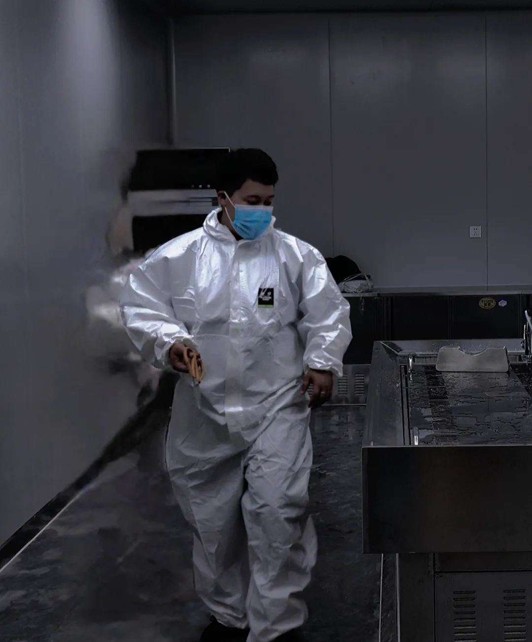 当95后女生成为殡葬师:做二休二,月入九千,不转行