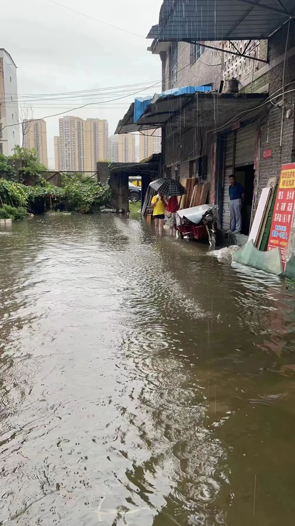 关注汛情 | 巴中普降暴雨到大暴雨 紧急避险转移4100余人