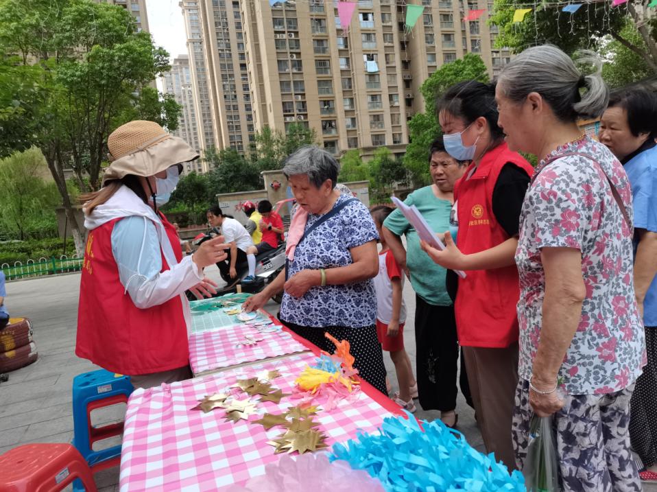 长丰县双墩镇：开展幸福微坊手工作品展活动