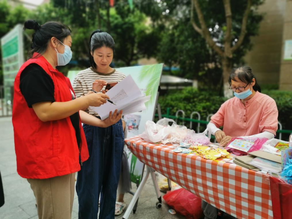 长丰县双墩镇：开展幸福微坊手工作品展活动