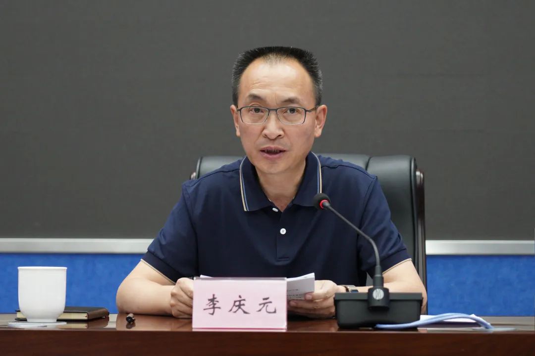 李庆元在普洱市抗震救灾工作会议上强调牢固树立人民至