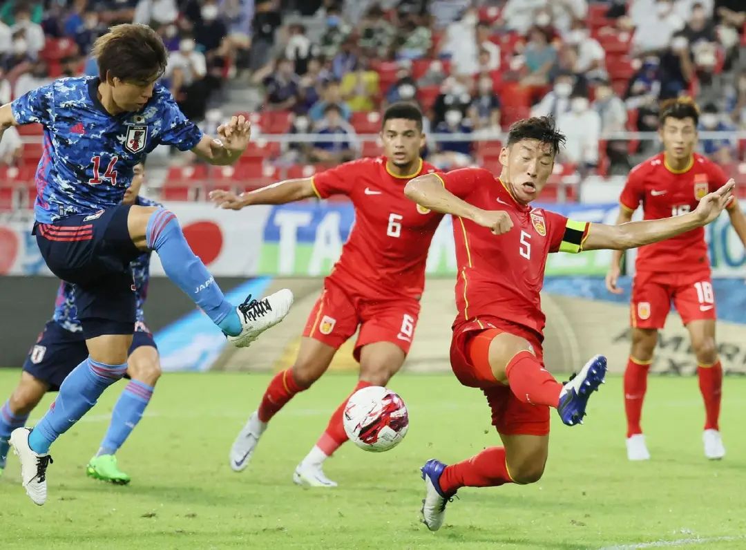 日本足球青训队有多少_中国对日本足球战绩_中国队日本队足球