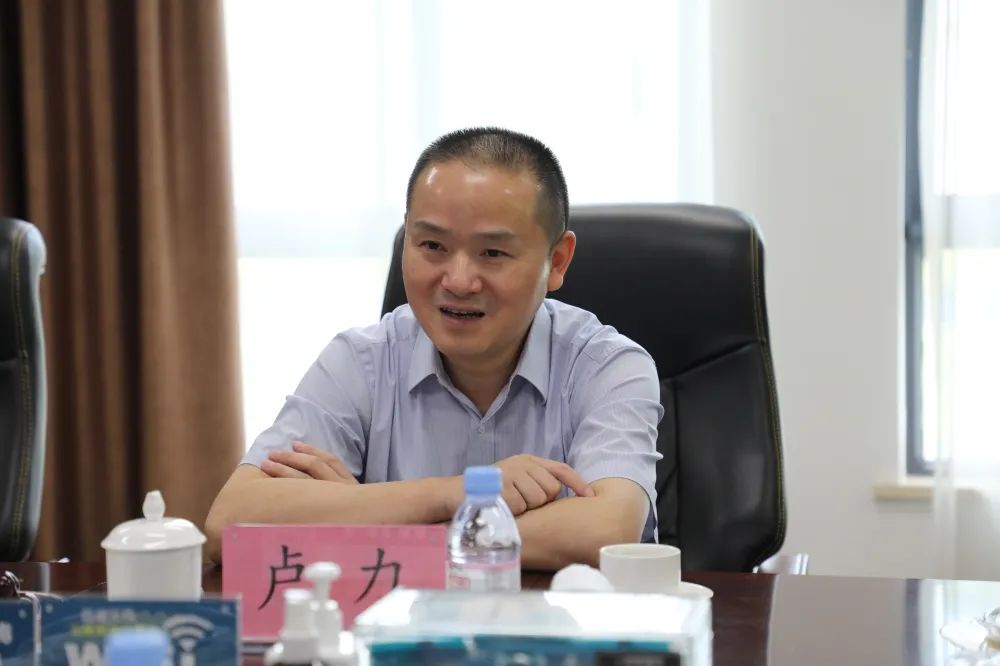 钟楼法院卢力院长走访省人大代表