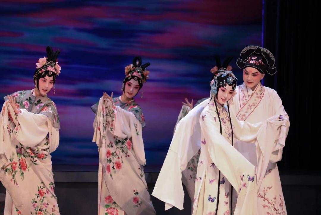 抢票四百年旖旎情诗青春版牡丹亭邀您来赏