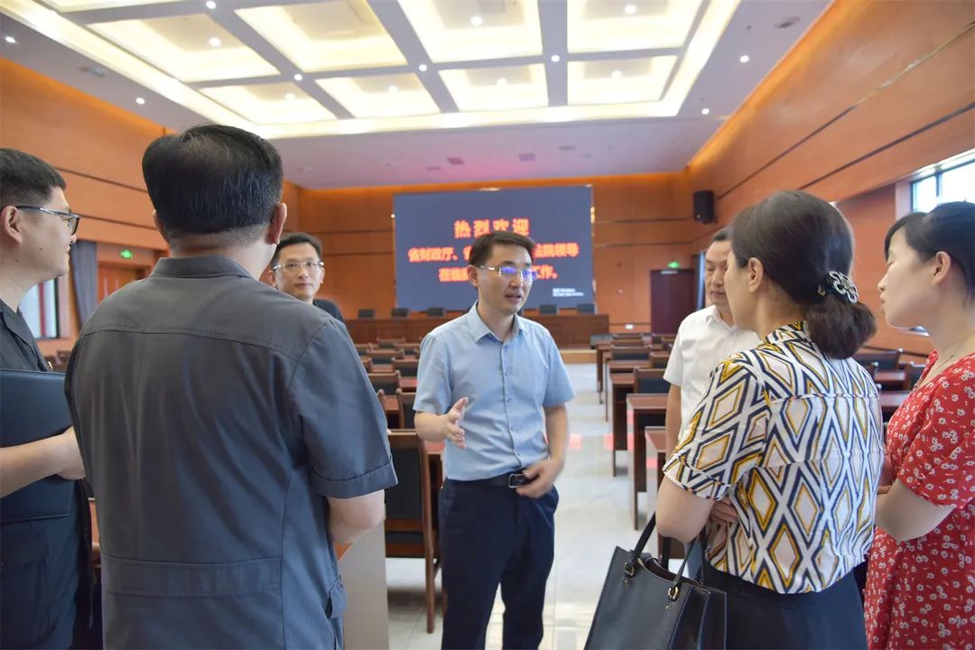 省财政厅政法处王作军处长一行到我院调研指导