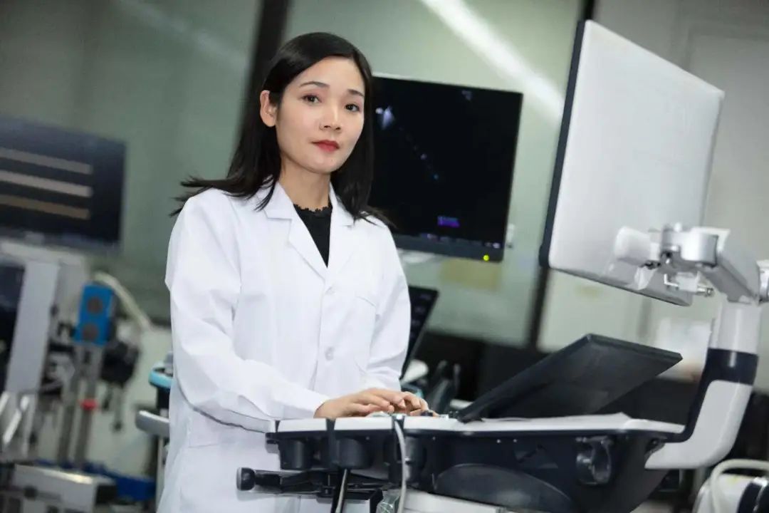 “超声女神”李双双:让“中国好声影”造福千万患者
