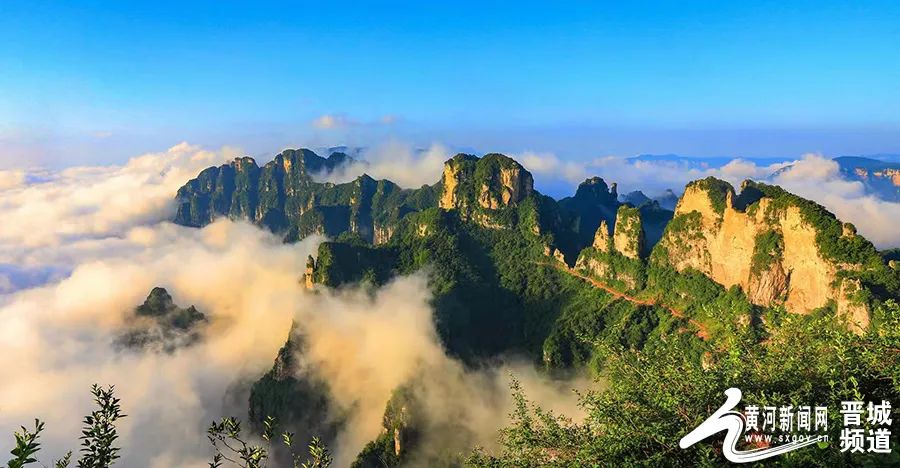 王莽岭风景区,位于山西省陵川县古郊乡境内,最高海拔1700米.