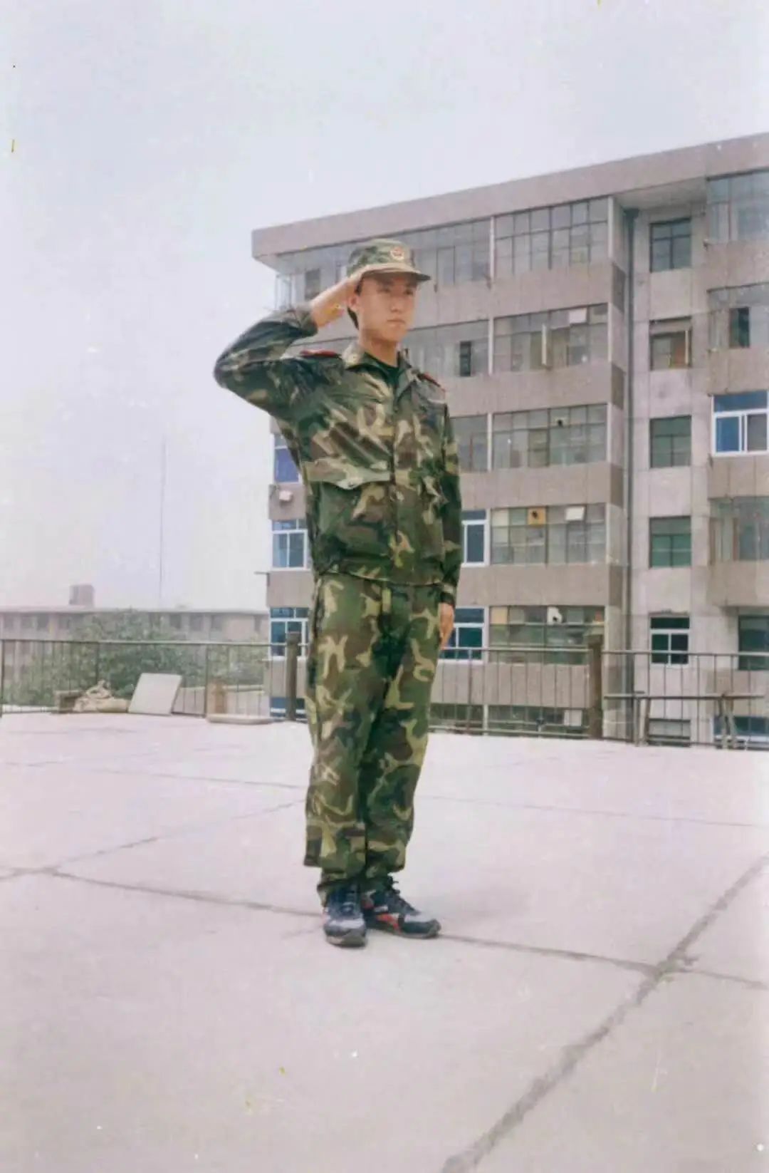 我叫王志强,1995年从武警西安支队退役,目前是铜川车务段铜川东站的