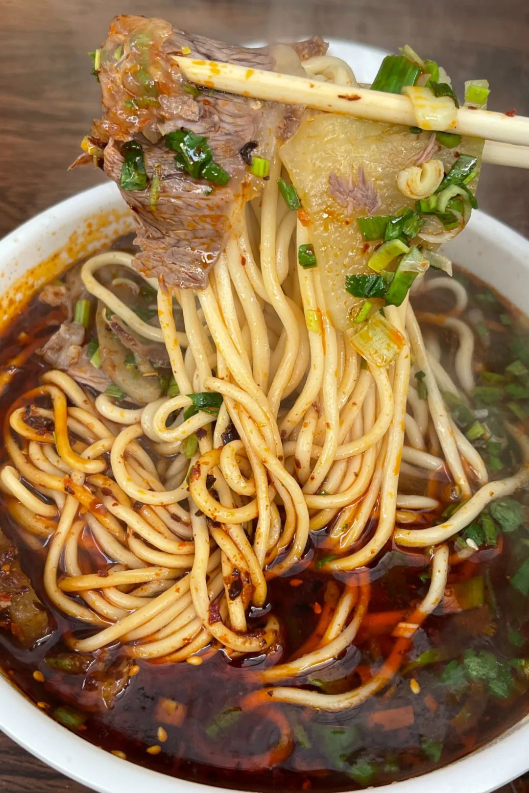 这碗“天下第一面”,为何让兰州人疯狂想念?