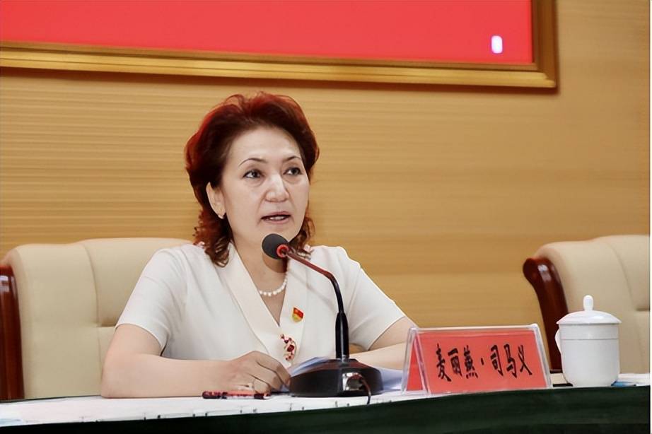 克孜勒苏柯尔克孜自治州党委常委麦丽燕·司马义表示,中国妇女发展