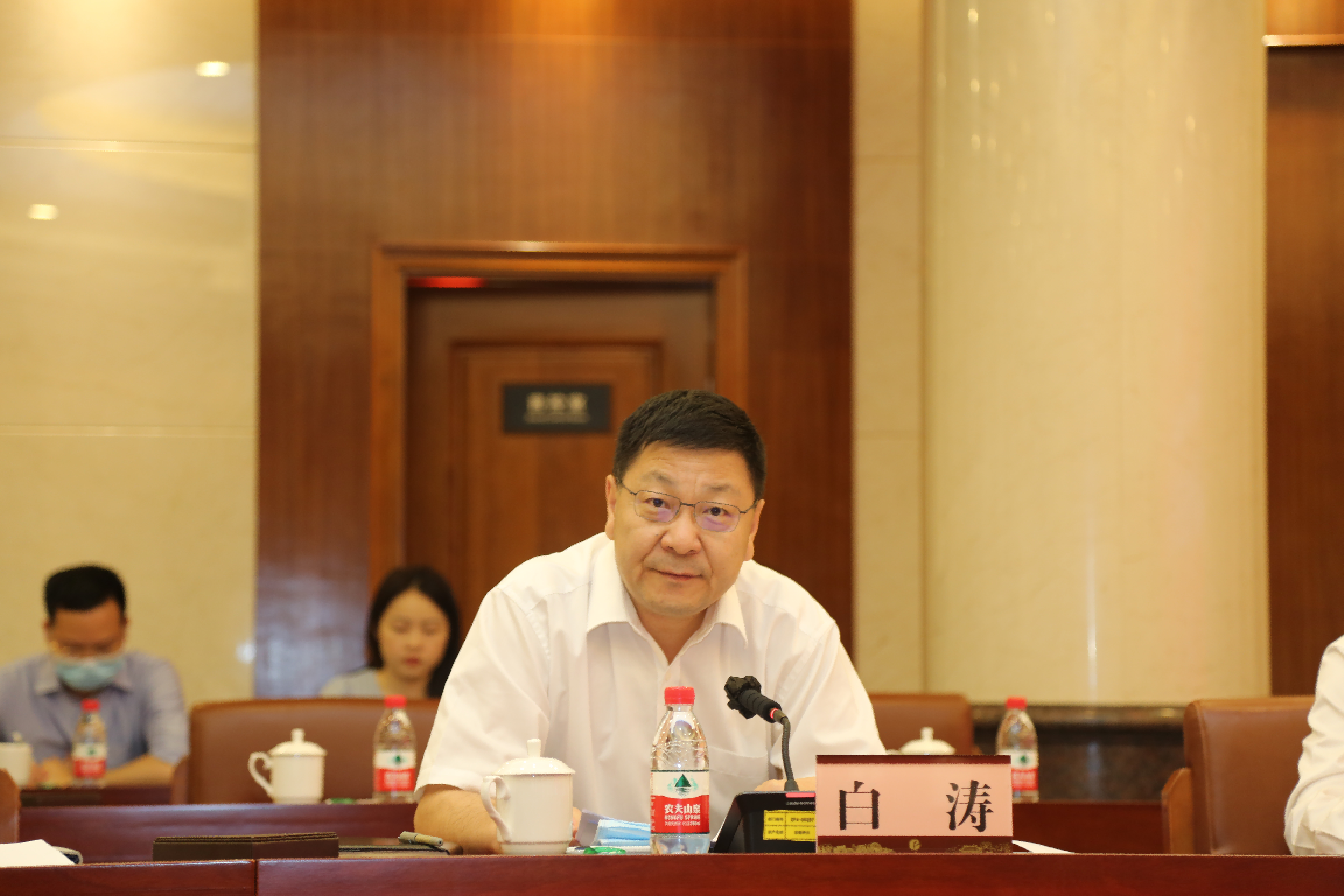 澎湃号>中国电信>崔占伟表示,佛山是整个中国最开放包容的城市之一,为