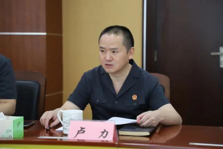 区长李超鲲至区法院调研指导工作