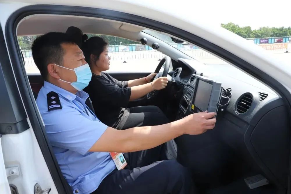 能力作风建设鹤岗市公安局交警支队建成5g机动车驾驶人考试系统项目