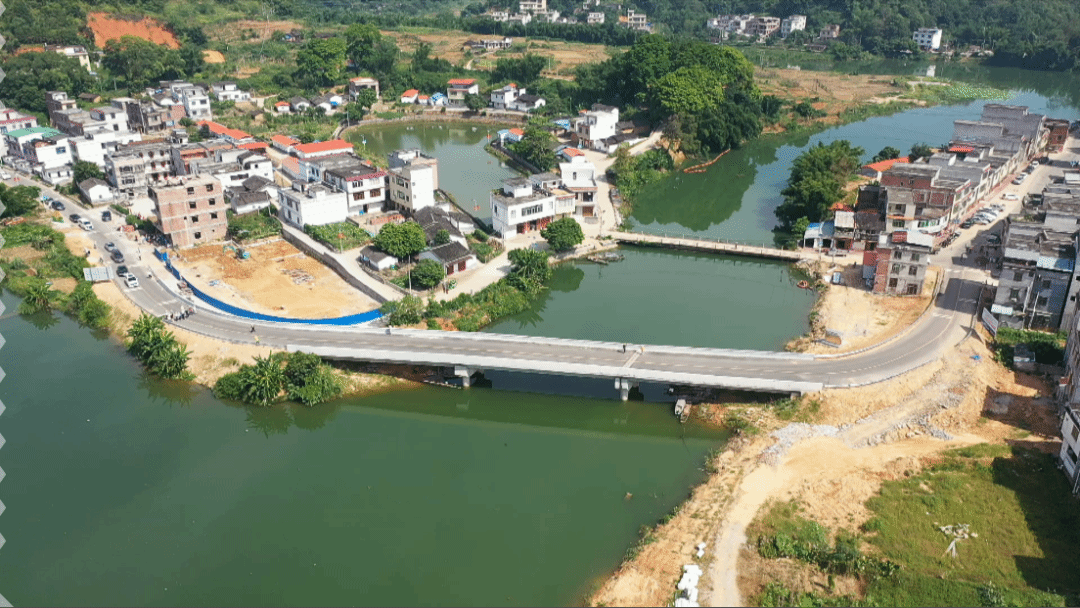 封开县大玉口镇勒塘新桥于日前建成通车,为改善群众出行,直接关系到