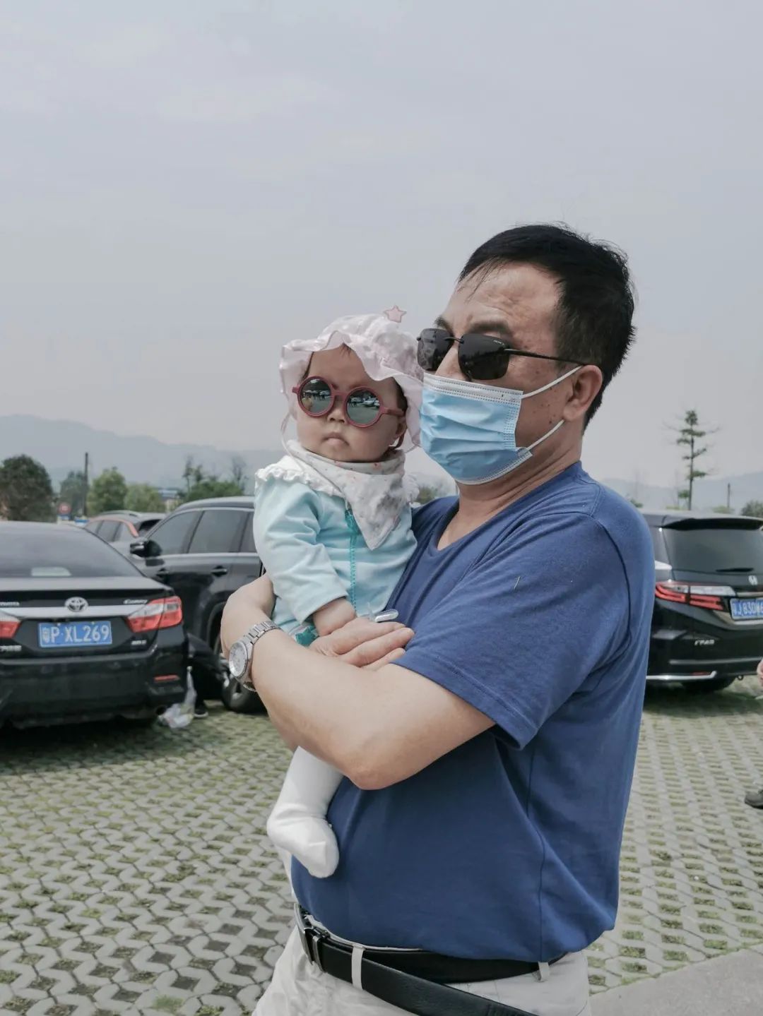 贵州遵义.陈丰收(河南焦作)20220521.河南省沁阳市小官路.王留群