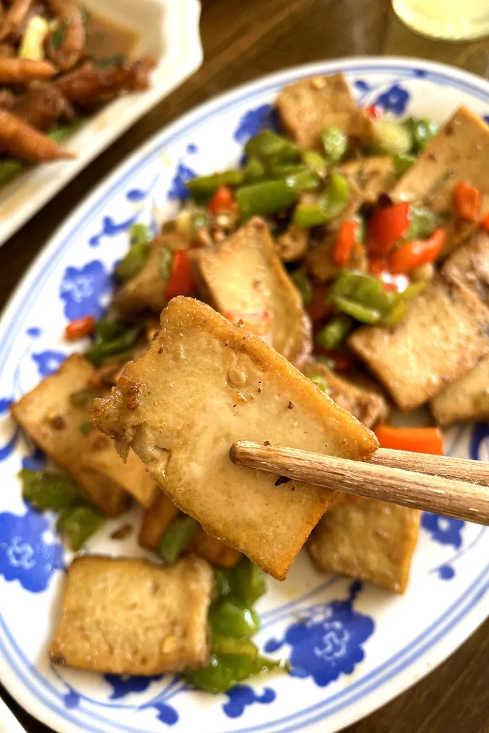马金豆腐，以“豆腐醋”代替卤水，风味独特。 摄影 / 叶吟啸