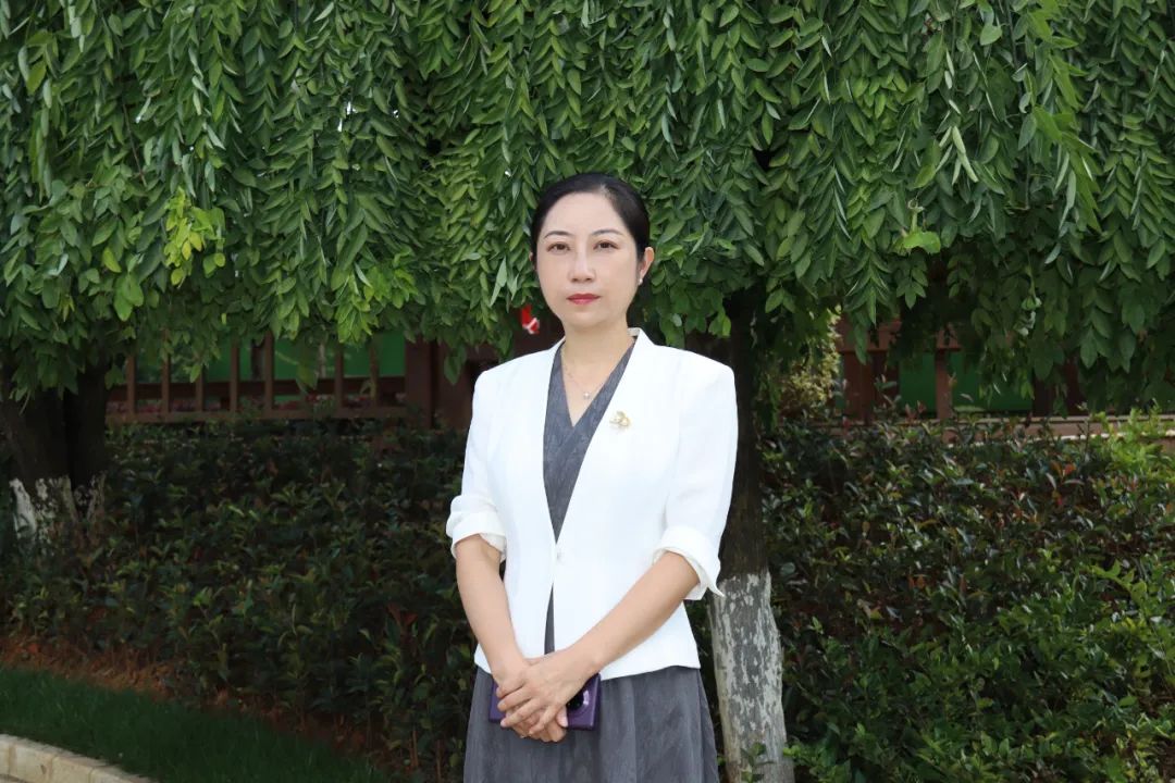 赫章县委副书记,县长骆丽红表示,赫章县将坚持"五个强化",全力开展好