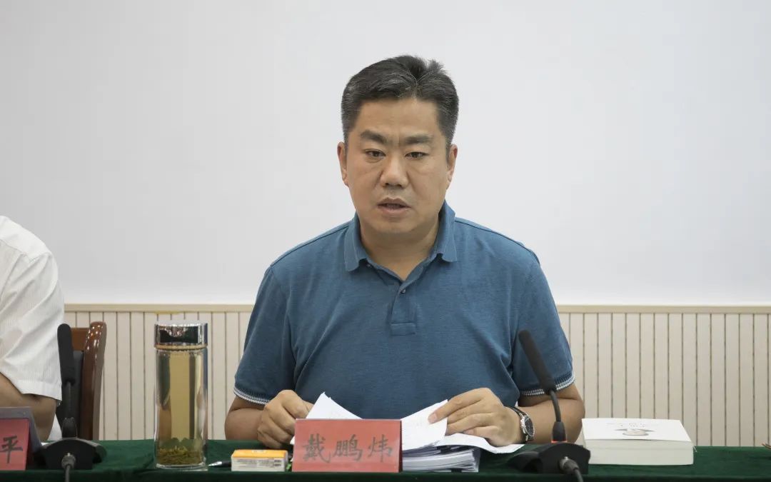 李克良在十二届市委第49次常委会会议上关于项目建设和优化营商环境