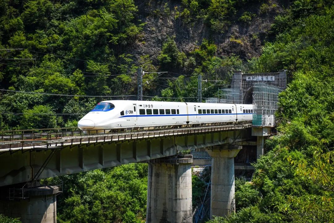 在"铁路桥隧博物馆"沿线的一级防洪点,他要站好"最后一班岗"_澎湃号·