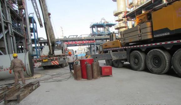 氧气管怎么带鼻子上找找！上百条现场不规范作业隐患，你能找全吗？_https://www.jmylbn.com_新闻资讯_第7张