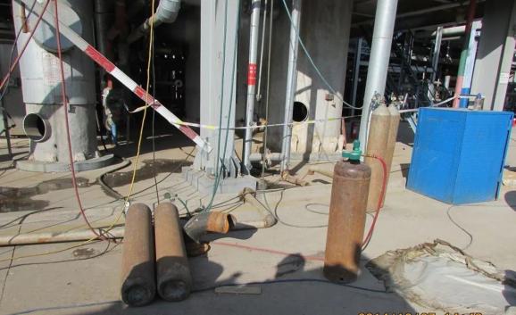 氧气管怎么带鼻子上找找！上百条现场不规范作业隐患，你能找全吗？_https://www.jmylbn.com_新闻资讯_第16张