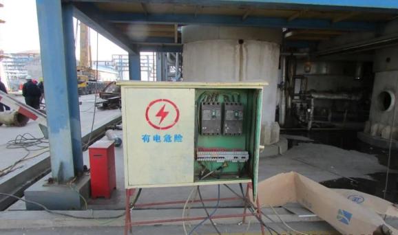 氧气管怎么带鼻子上找找！上百条现场不规范作业隐患，你能找全吗？_https://www.jmylbn.com_新闻资讯_第18张